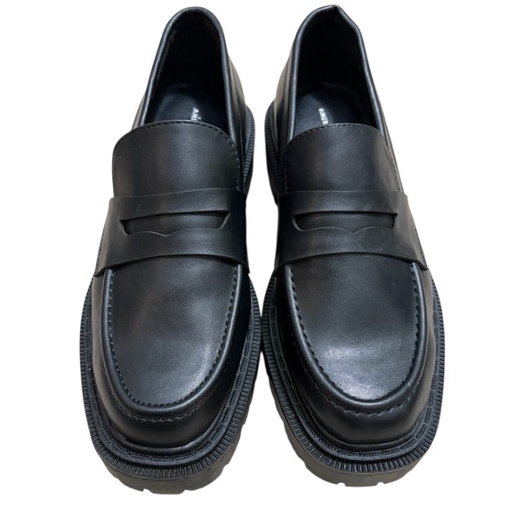 American Eagle Women’s Black Platform Lug Loafer 8 
90’s Style Chunky Gorpcore - Picture 3 of 7
